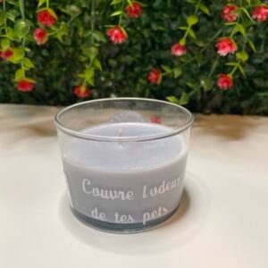 Bougie No perfume « couvre l’odeur de tes pets »